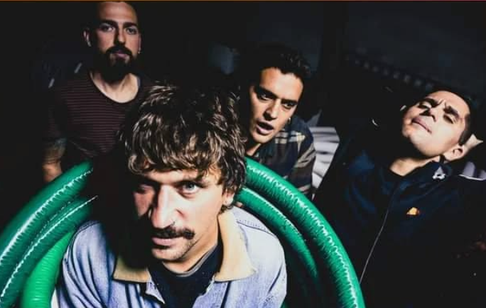 Humus nella foto di copertina di una locandina